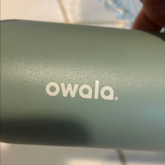 Owala 24oz Free Sip Twist Stainless Steel Water Bottle - Picture 13 of 14